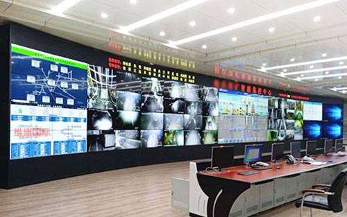 監控顯示屏用lcd拚接屏好還是led顯示屏好？
